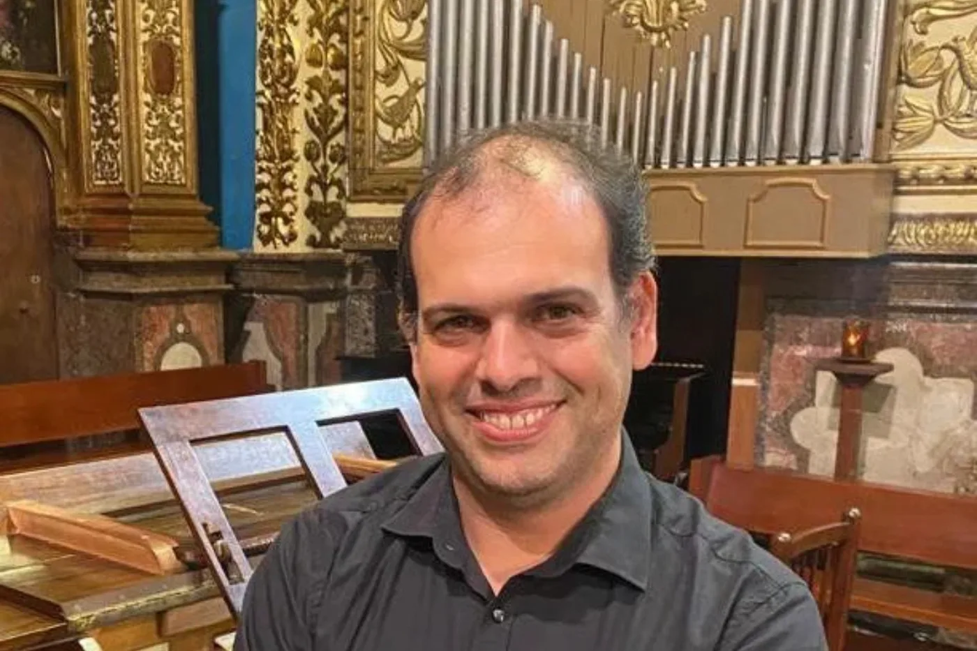 'Junts per Nadal': organist Rafel Riera and the village choirs at Sant Josep